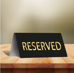 Табличка "Resеrved" 170х70мм из металла двухсторонняя. DNM 1418 фото
